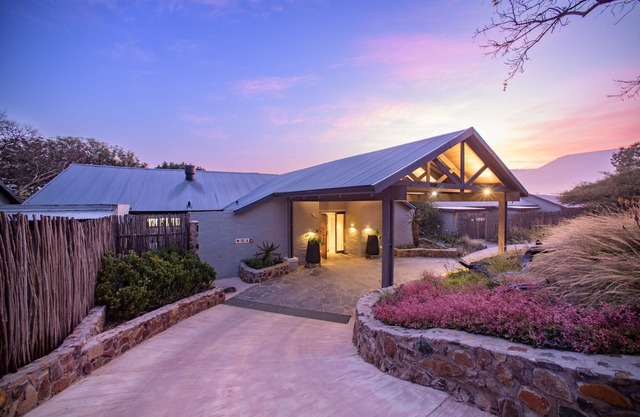 Valley Lodge - Babanango Game Reserve