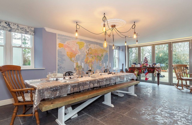 Vallis Oak Villa