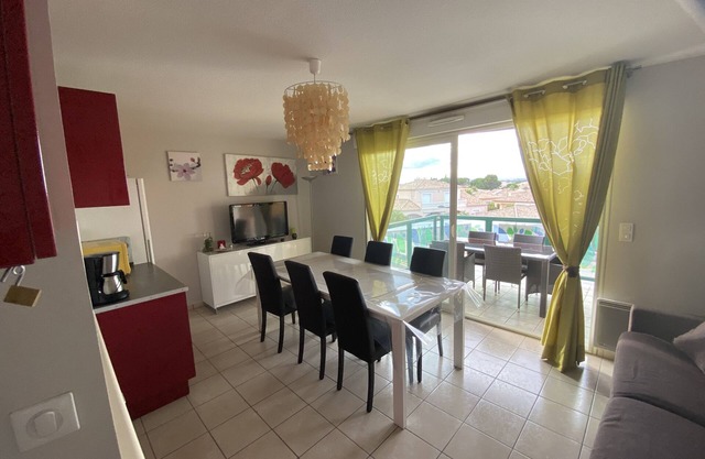 VALRAS - SERIGNAN Rental Apartment 4 Pers.