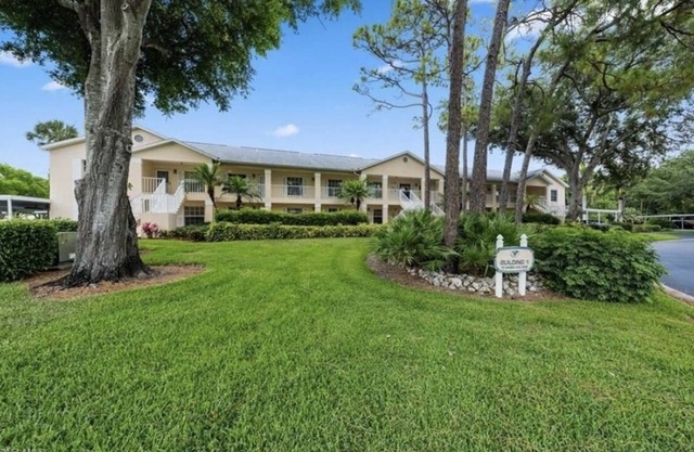Vanderbilt Beach Condo