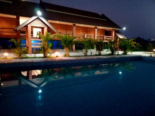 Vang Vieng Romantic Resort