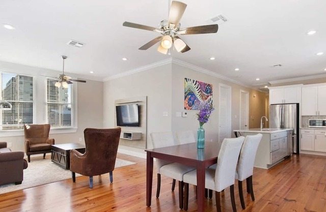 VCAY-Elegant Mid-City Gem near French Quarter/Streetcar