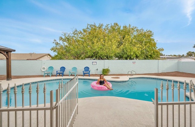 Vegas Retreat -Single Story Pool&Hot Tub Games&BBQ