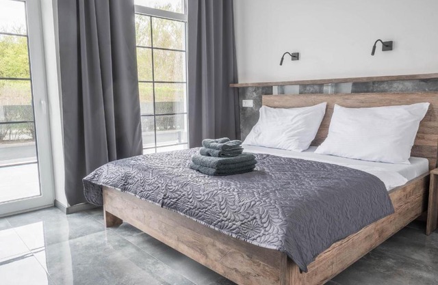Veltlin Bed & Wine