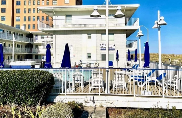 Ventnor Beach Front Condo