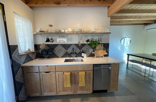 Verdin's Nest - Romantic Retreat W/Hot Tub Under The Stars! 1 Bedroom Home by RedAwning