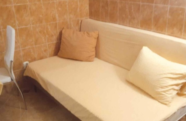 Vermiete Kleine Haus mit Etage.in der Nähe von Zentrum