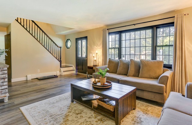 Vernon Township Home w/Private Hot Tub Near Skiing