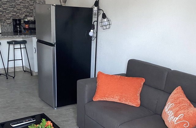 Very comfortable in a quite neighborhood in the middle of the city