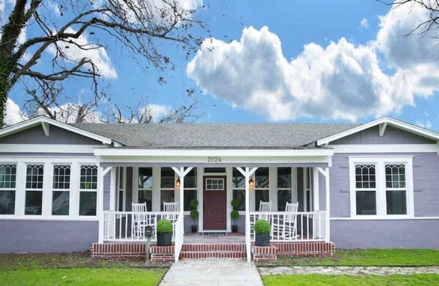 Vesper Violet House - Hot Tub - Uptown District