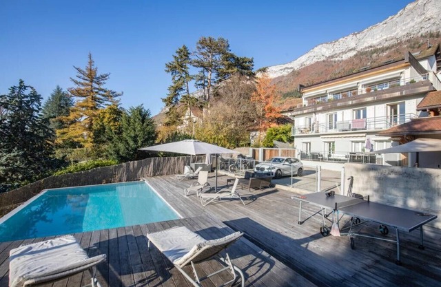 VEYRIER centre - Pool and View, Apt contemporain