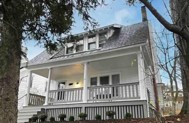 Vibrant 4 bedroom close to SU