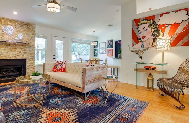 Vibrant Austin Vacation Rental 6 Mi to The Domain!