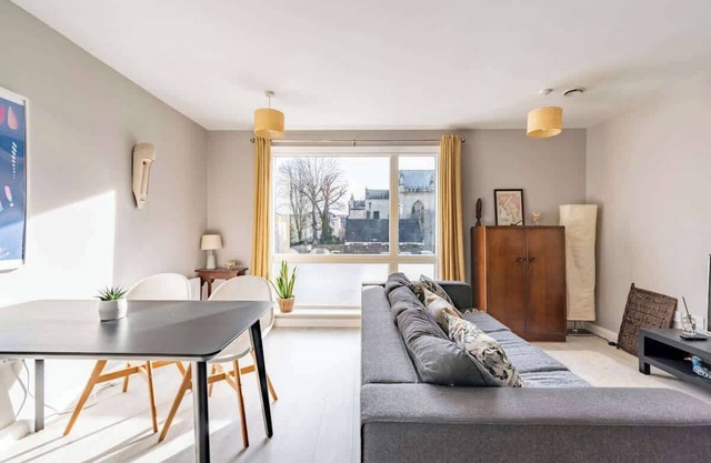 Vibrant, Bright & Stylish Flat - Central Bristol