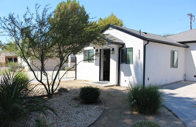 Vibrant Los Angeles Casita