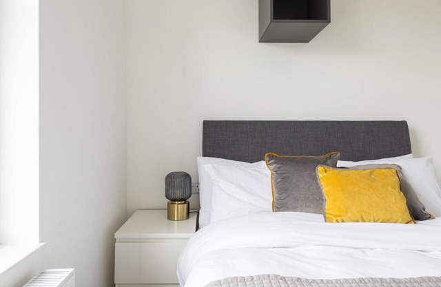 Victorian Building turned Charming Hotel Perfect For Short and Long Term Stay with WiFi