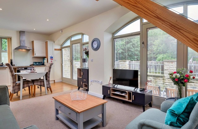 Victory Mill - Apartment Five by Interhome