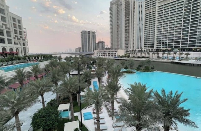VIDA Residences Creek Beach by Amakin