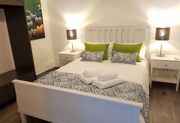 Vieira Apartments II
