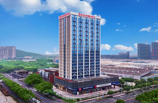 Vienna International Hotel Jiangsu Wuxi Jiangyin Sports Center