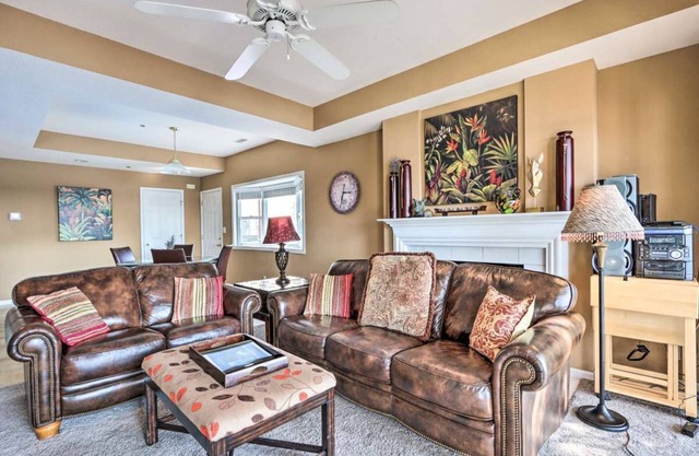 **VIEW** Paradise-PALISADES 12x32 Slip-Sleeps 6-8