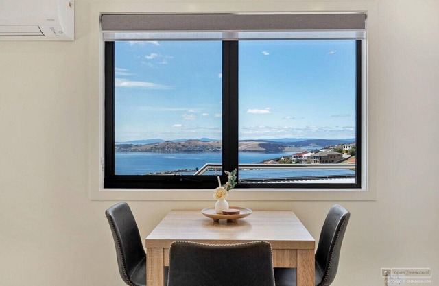 "View Studio" Apartment Sandy Bay Close to Casino