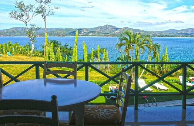 Views, Beaches, Sunsets! Punta Plata 513. Close to town, restaurants and Marina