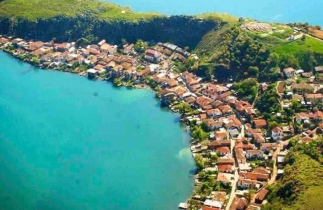 Vila Du Lac Blue