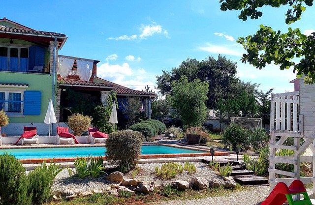 Vila Una Ira it is perfect place for you to relax and enjoy on family vacation.