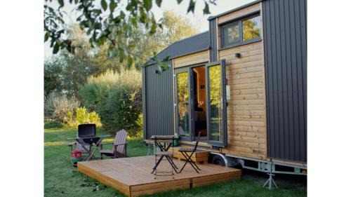 Vilasini Hut by Tiny Away