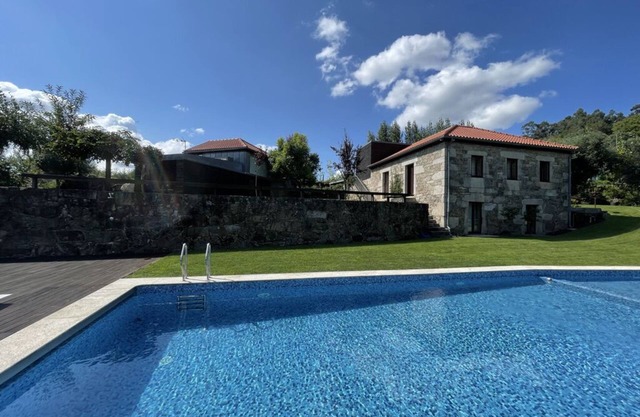 Villa em Arcos de Valdevez - Quinta com piscina privada , adequado para familias