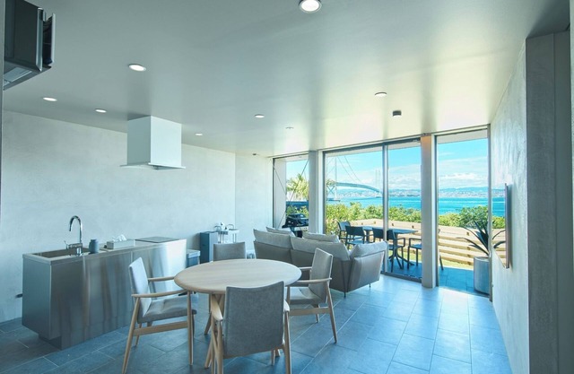 Villa 2 A sophisticated space enveloped in gentle light Maximum 5 people/Awaji Hyōgo