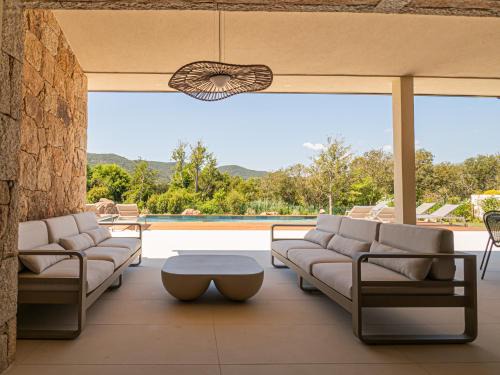 Villa Adeona