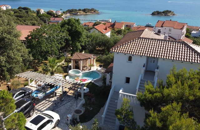 Villa Agata with privat pool & sauna up to 12 guests - Rab Croatia