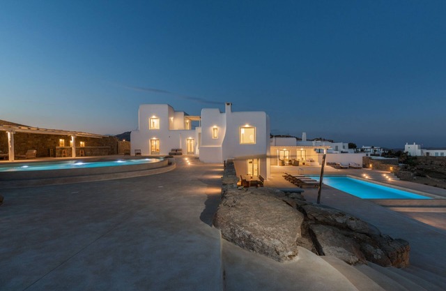 Villa Alea - A luxury villa to rent by Agia Sofia area, Mykonos, Greece