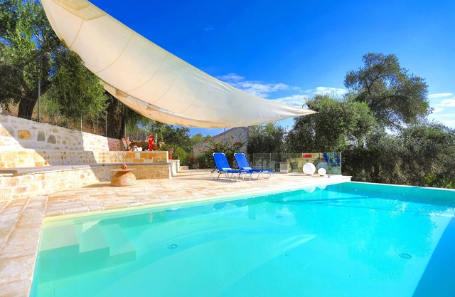 Villa Alkinoos: Secluded, private pool, WiFi, A/C