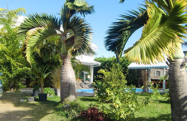 Villa Ambralini Charming Bed and Breakfast near Saint Pierre
