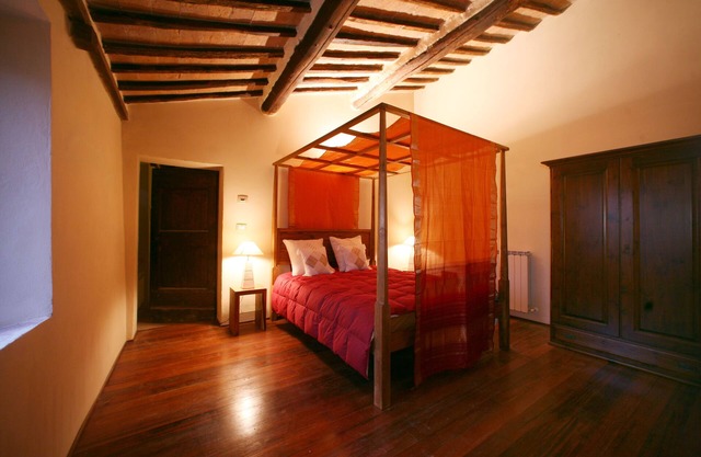 Villa Amedeo apartment Giotto 15 km from Siena