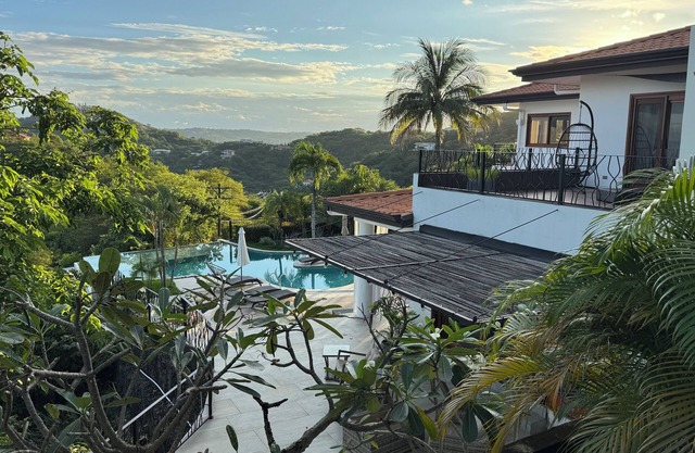 Villa Amor Azul, Playa Ocotal - Walk to the Beach, Infinity Pool, Forever Views