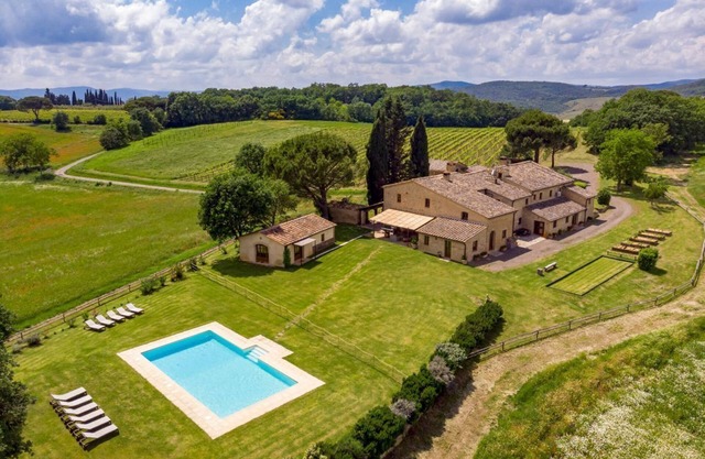 Villa Anna - Nine Bedroom Villa, Sleeps 18