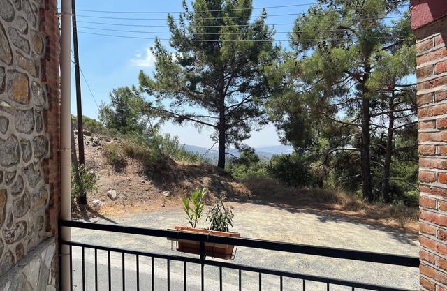 VILLA AURA