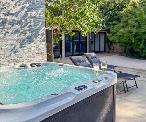 Villa avec jacuzzi, sauna&cinéma