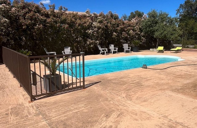 Villa Avec Piscine, à Proximité mer et Rivière