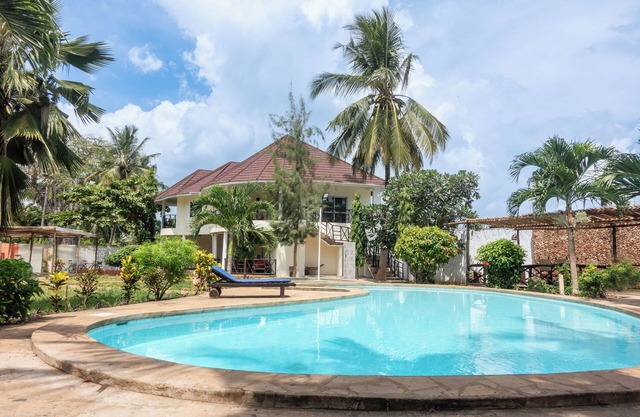 Villa Black Pearl