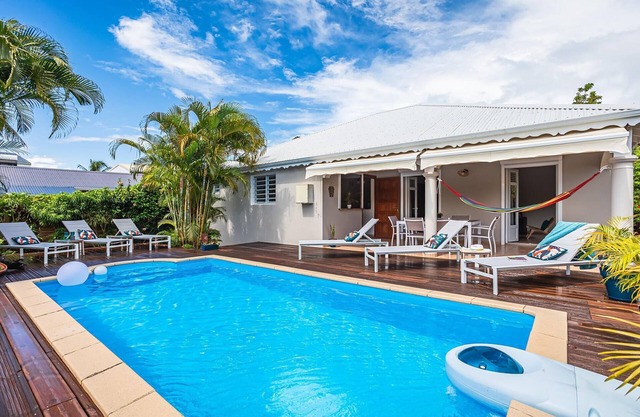 Villa Blue Cane with pool