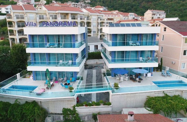 Villa Blue Panorama 1