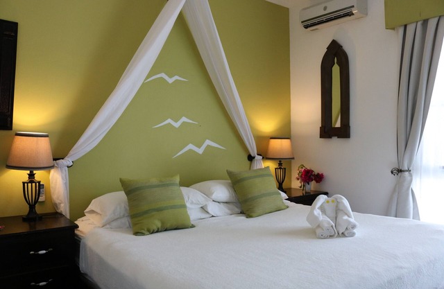 Villa Boscardi - Deluxe King Room - Breakfast Included