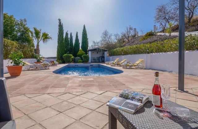 Villa Bravo Viñuela by Ruralidays