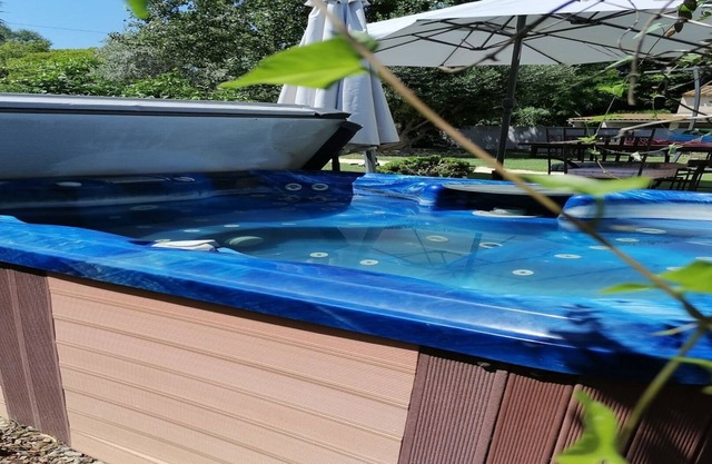 Villa Cap D'Agde Avec Jacuzzi, Piscine à 5 Minutes à Pied de la Plage