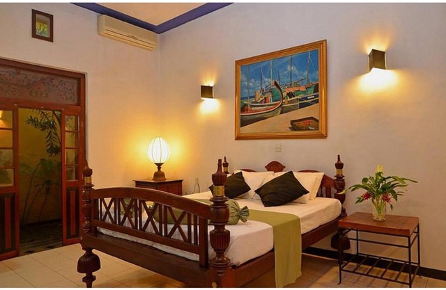 Villa Capers